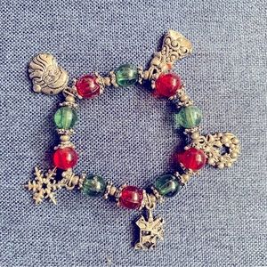 Beautiful beaded Christmas bracelet with charms